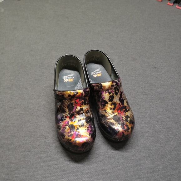 Dansko Shoes - Dansko XP 20 Professional Shoes Clogs Women's SZ 6.5 -7 EU 37 Watercolor Glossy
